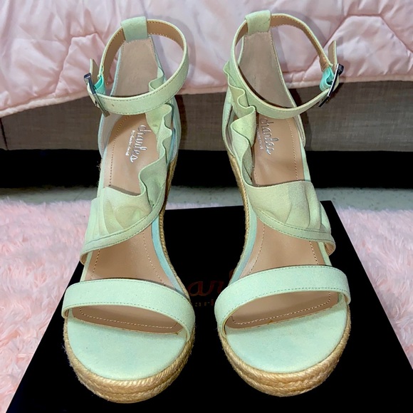 CHARLES DAVID Brooke Mint-MS Microsuede W SZ 10 - Picture 2 of 8